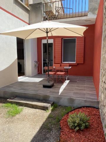 Lumineux Exterieur Proche Gare Et Stationnement Prive Apartment Avignon Exterior foto